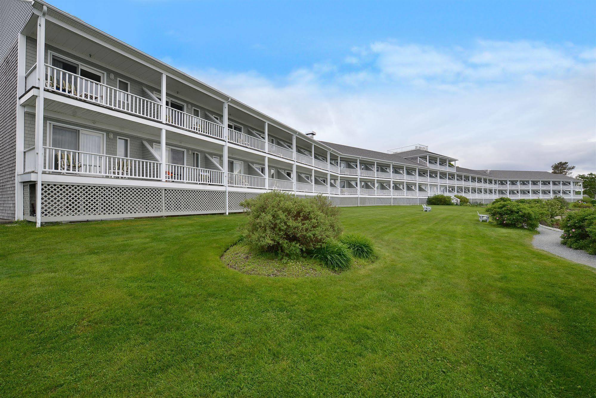 Bar Harbor Inn And Spa Exterior photo