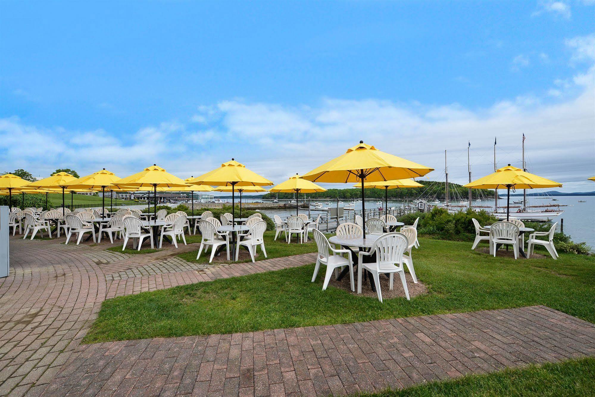 Bar Harbor Inn And Spa Exterior photo