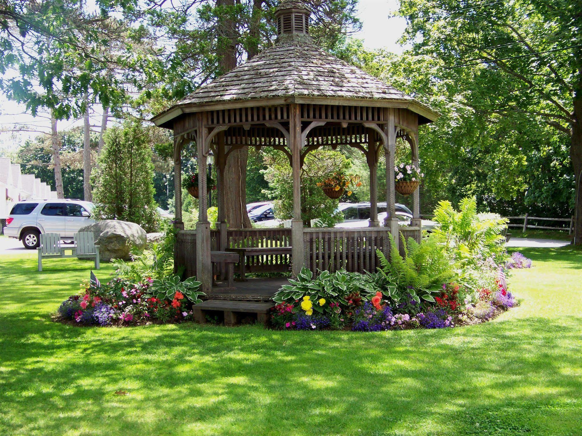 Bar Harbor Inn And Spa Exterior photo